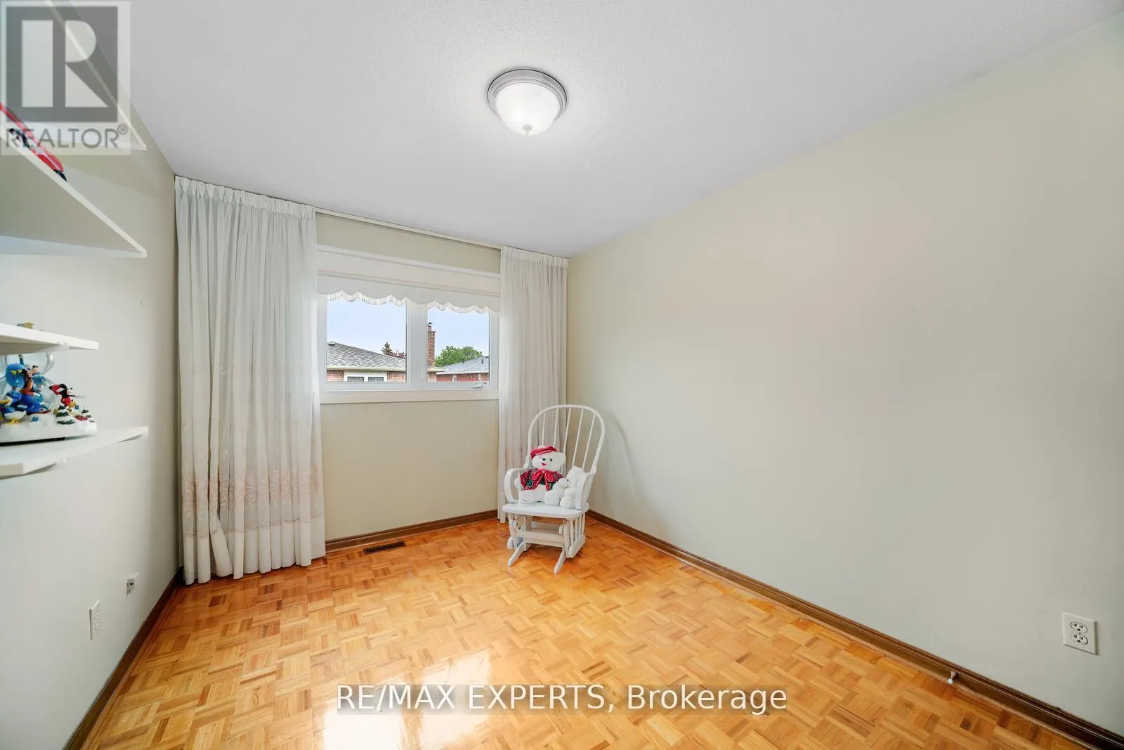 9 RICHBELL STREET