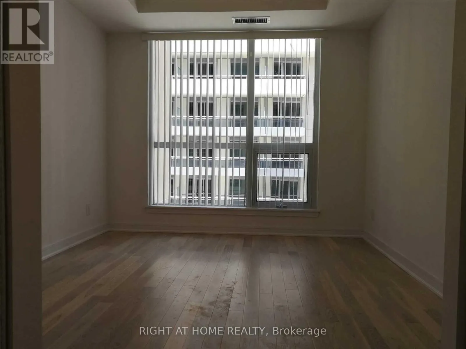SW416 - 9191 YONGE STREET