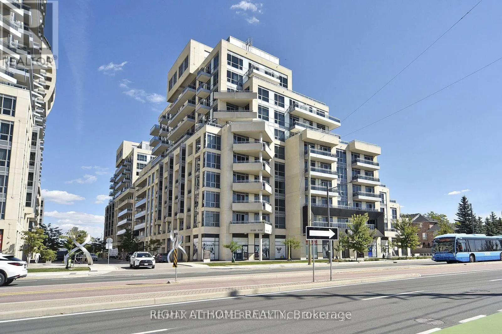 SW416 - 9191 YONGE STREET