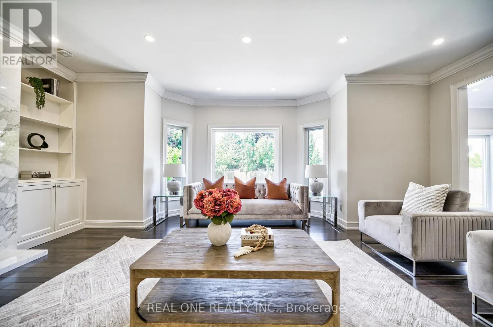 26 CLARENDON DRIVE