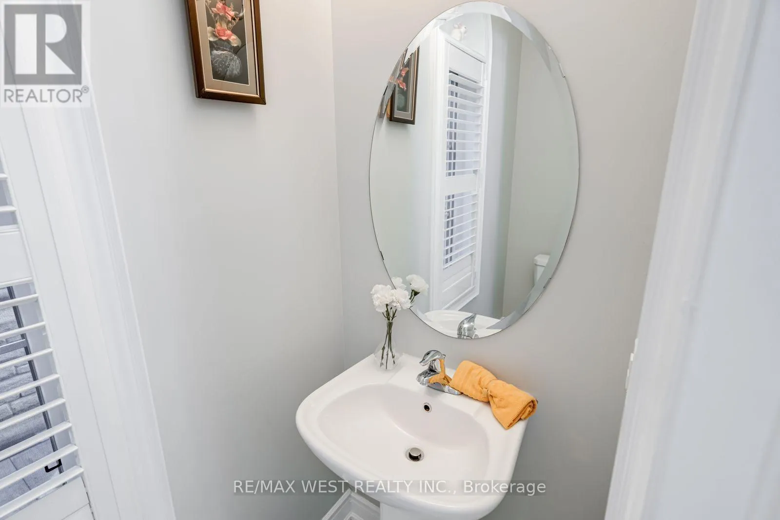 238 WARDLAW PLACE