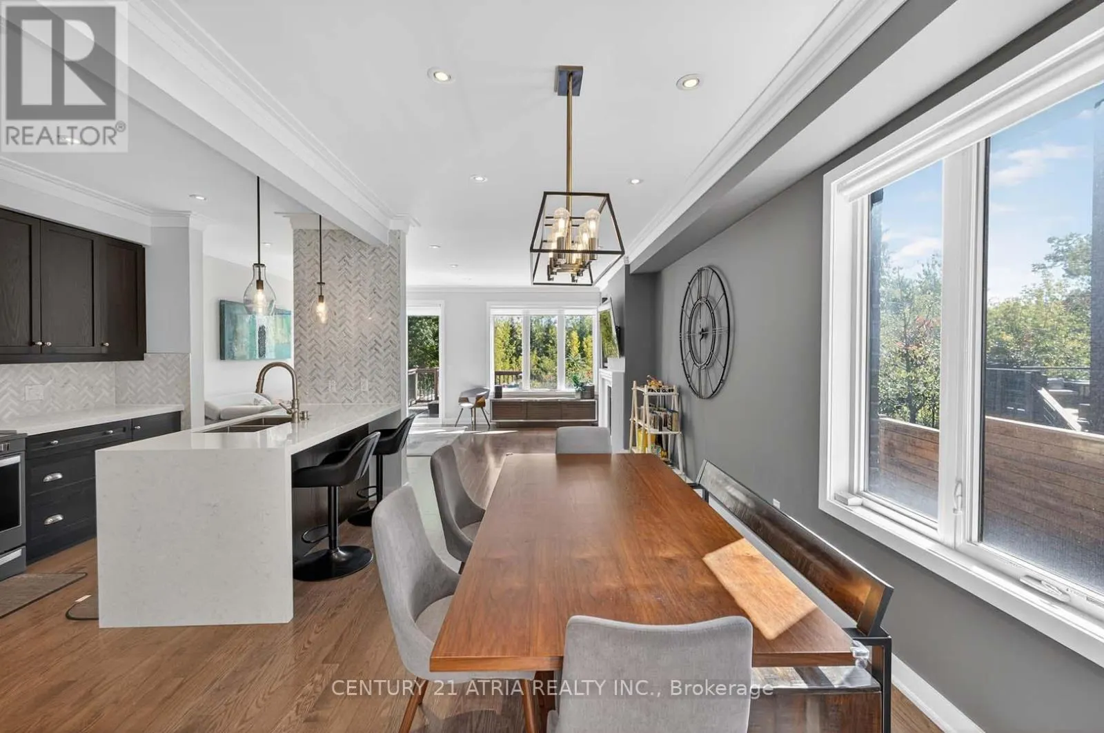 115 DARIOLE DRIVE