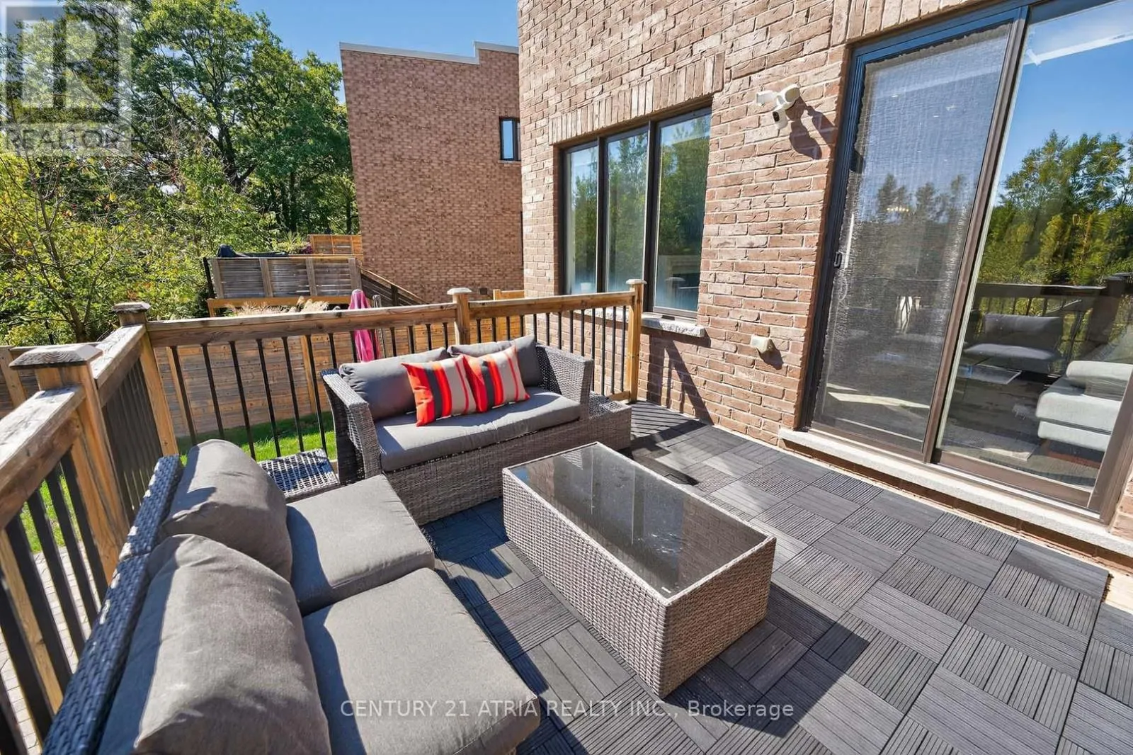 115 DARIOLE DRIVE