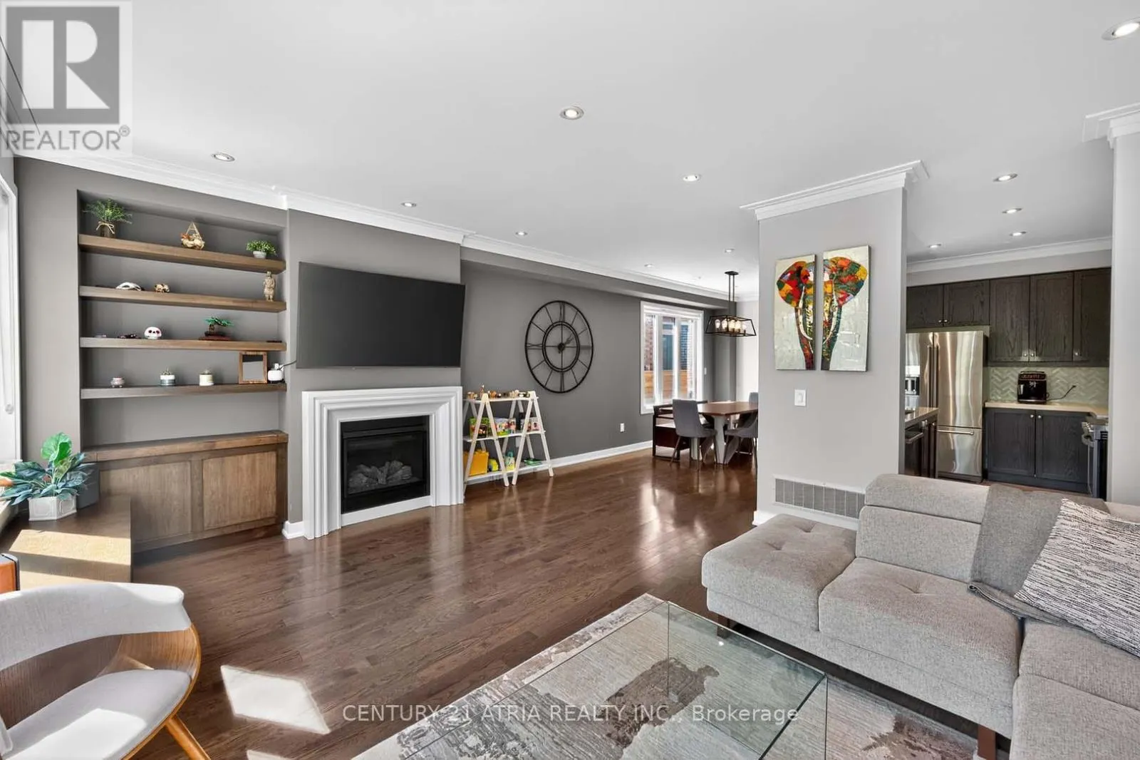 115 DARIOLE DRIVE