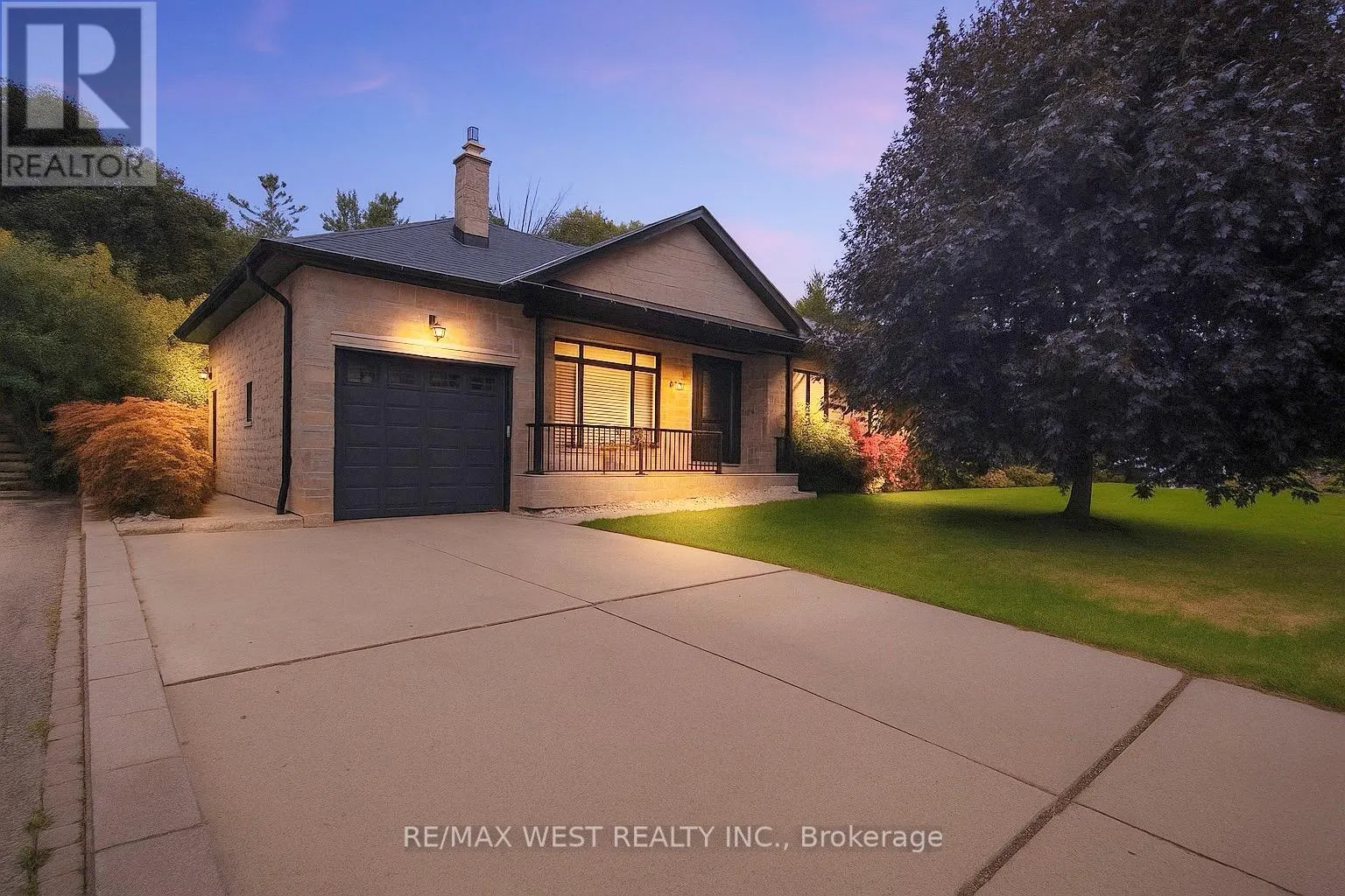 30 GOODMAN CRESCENT