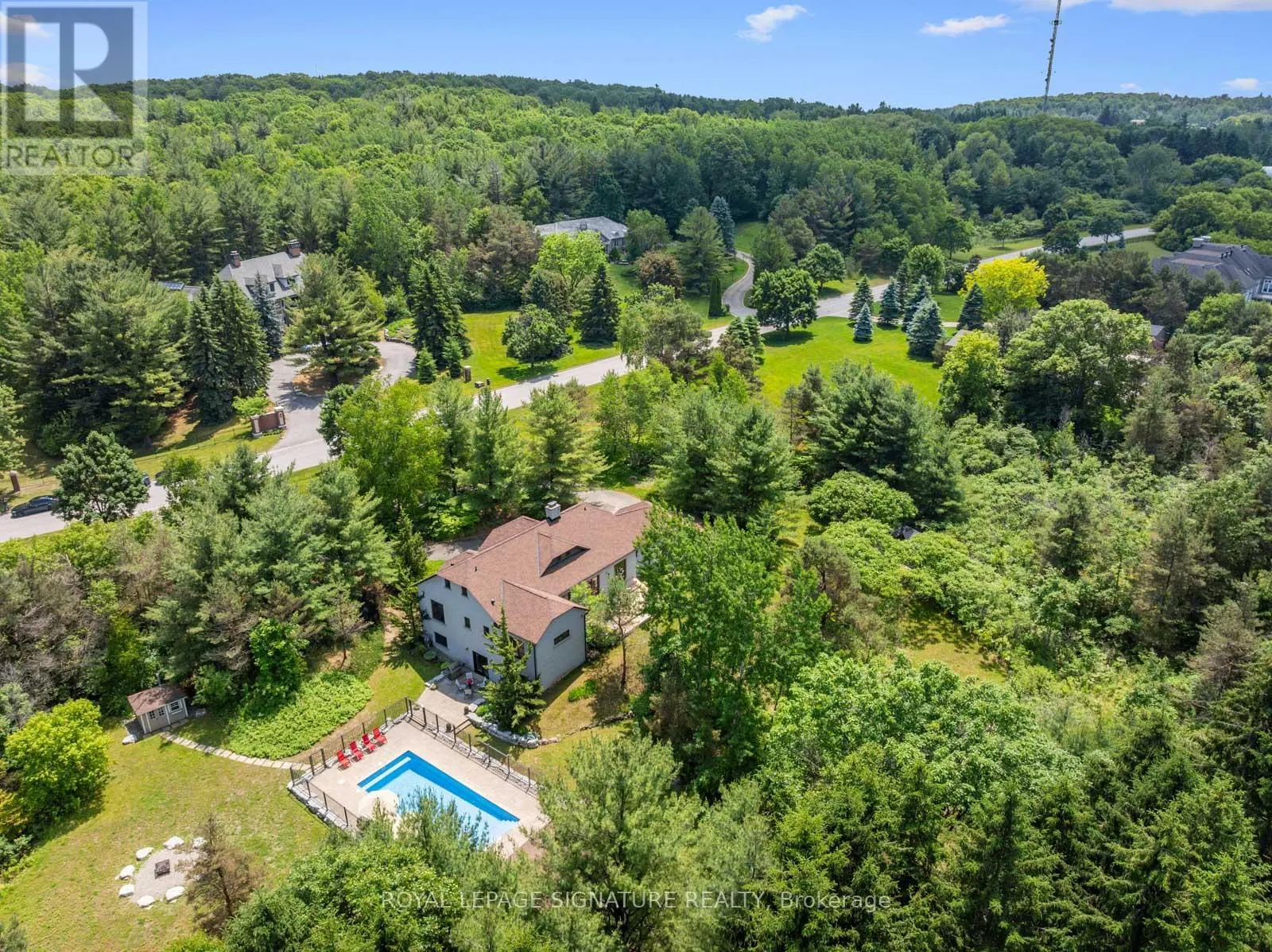 30 KINGSWOOD DRIVE