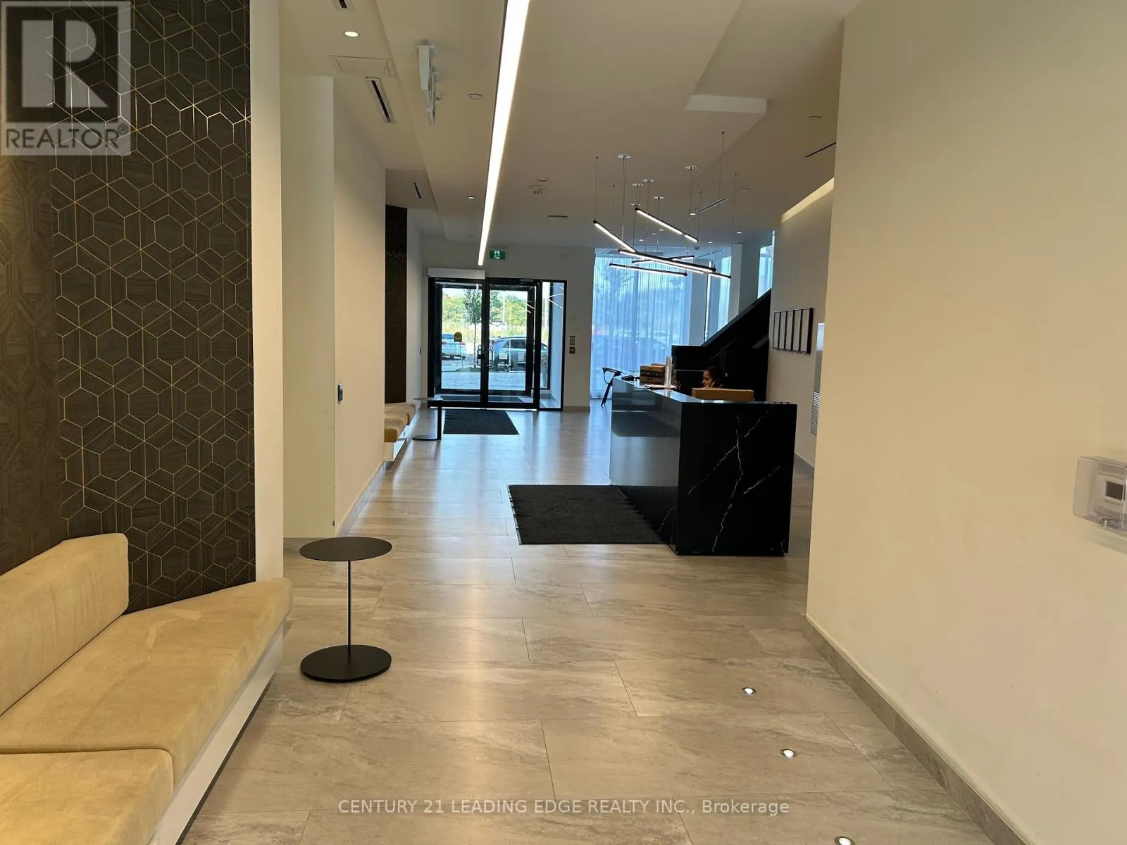 529 - 2 DAVID EYER ROAD