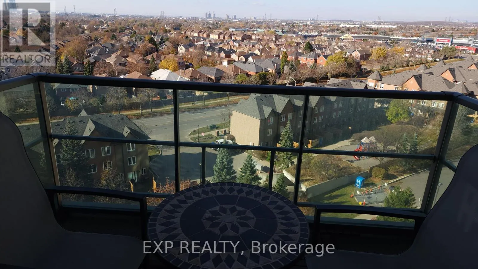 1007 - 88 PROMENADE CIRCLE