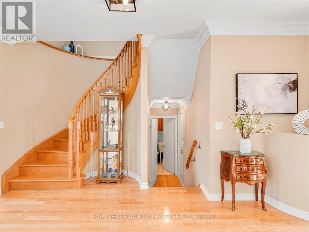 9 HEANEY COURT