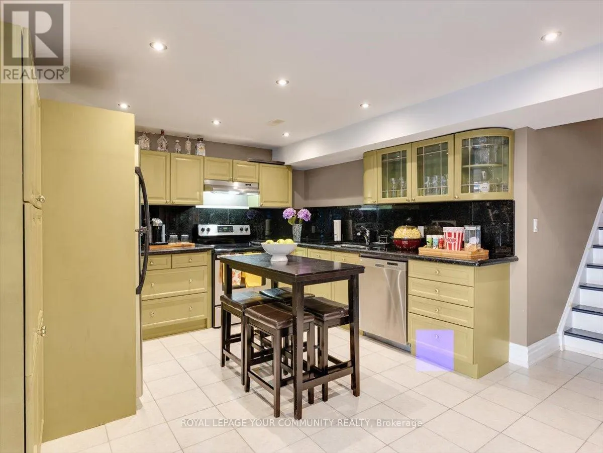 9 HEANEY COURT