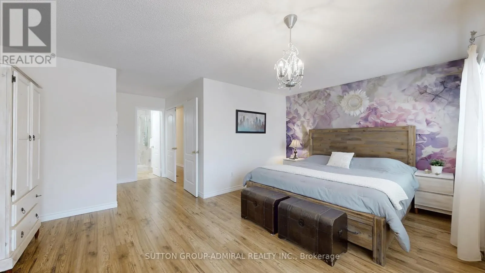 7 ROCKVIEW GARDENS