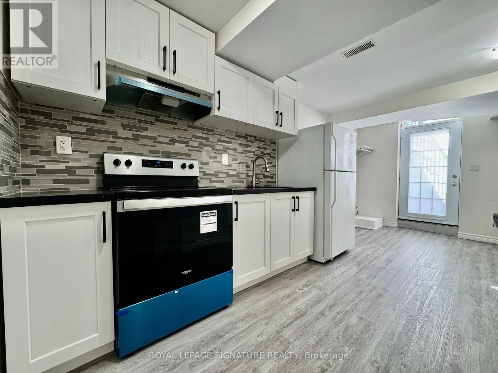 BSMT - 60 GOWLAND ROAD
