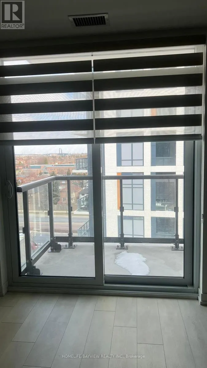 705 - 8 BEVERLEY GLEN BOULEVARD