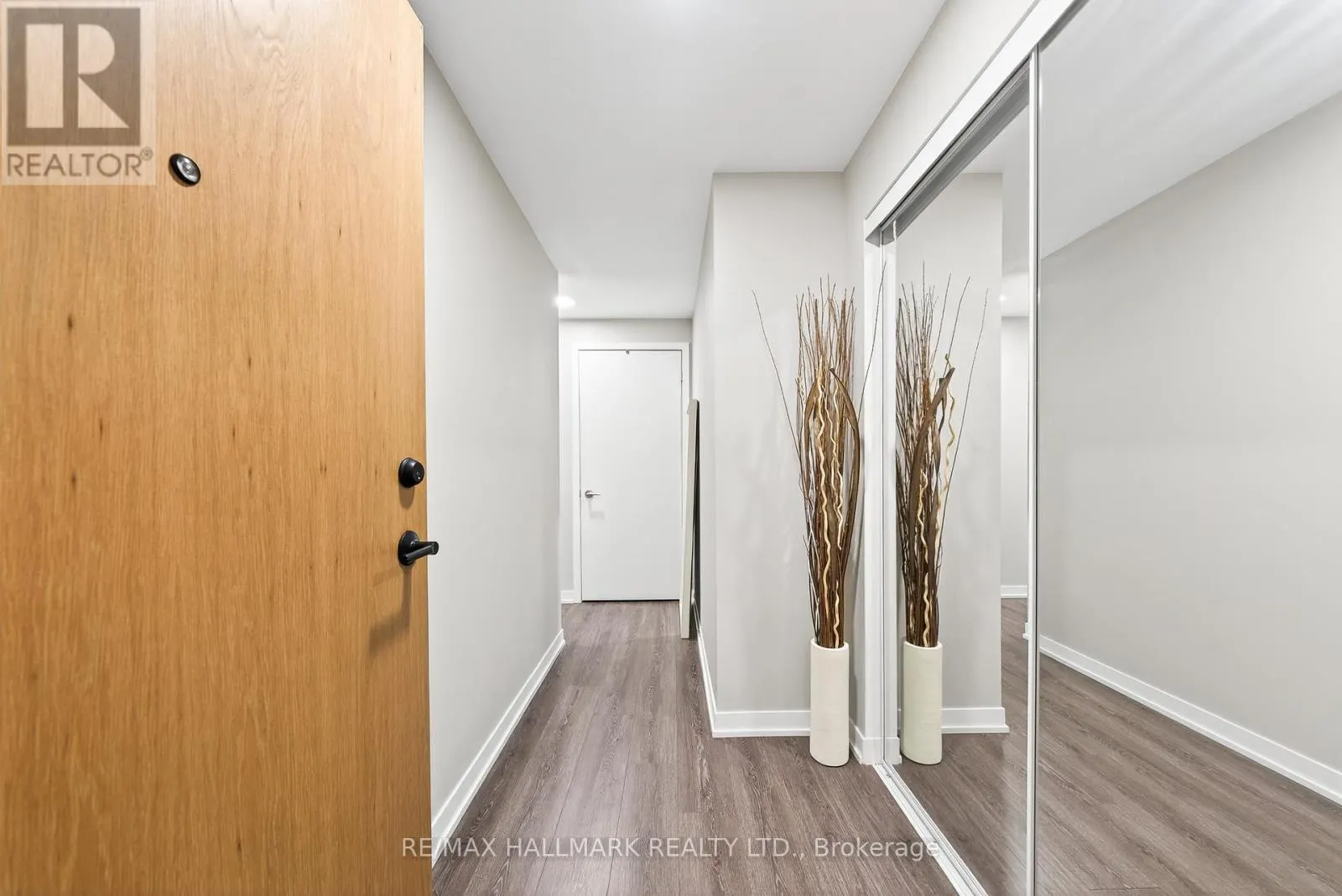 901 - 7950 BATHURST STREET