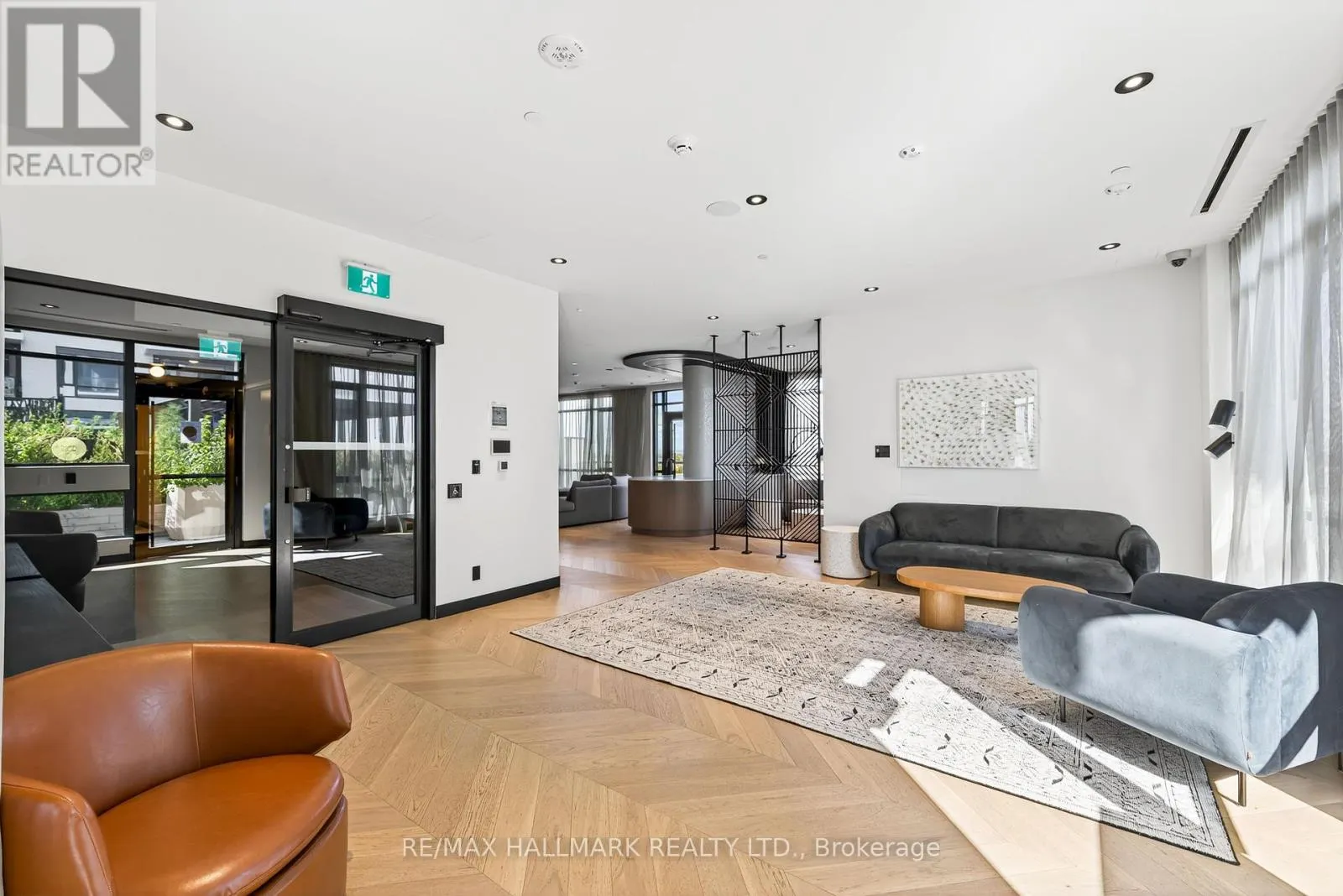901 - 7950 BATHURST STREET