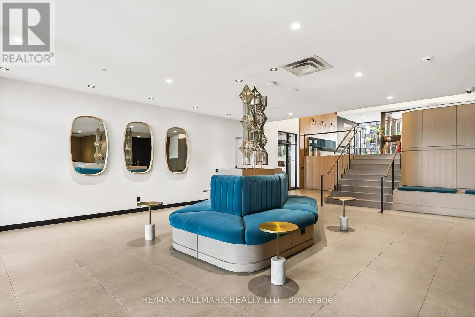 901 - 7950 BATHURST STREET
