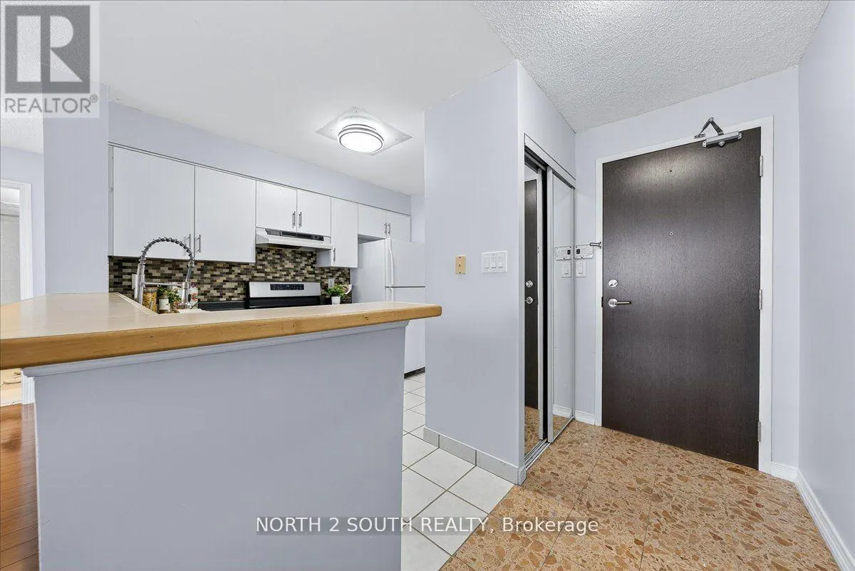 916 - 29 NORTHERN HTS DRIVE