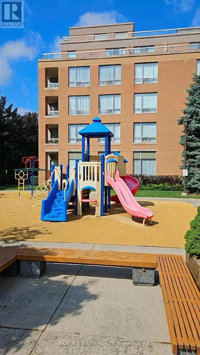 916 - 29 NORTHERN HTS DRIVE