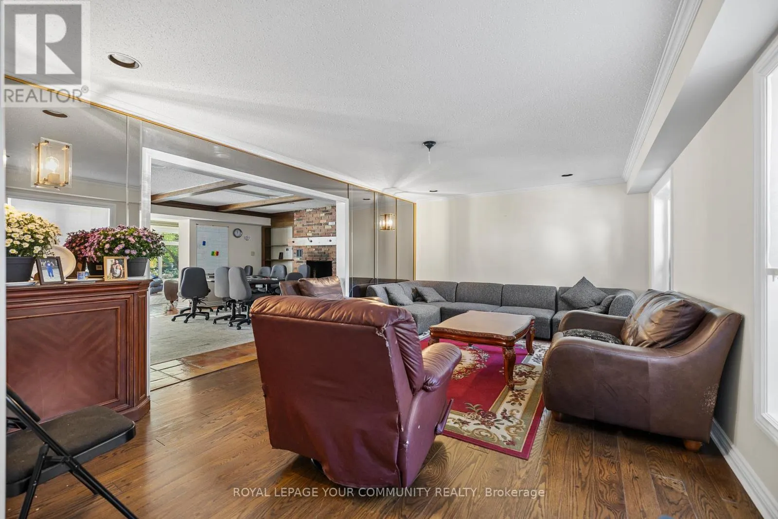 52 BEAUFORT HILLS ROAD