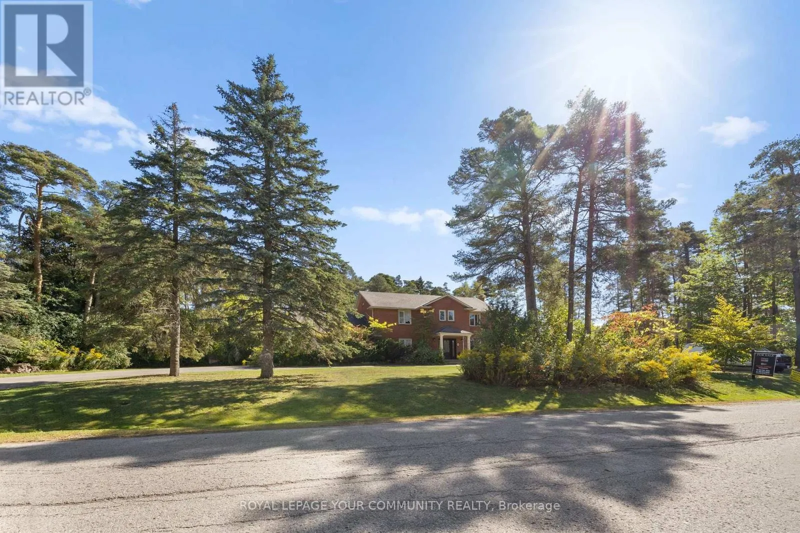 52 BEAUFORT HILLS ROAD