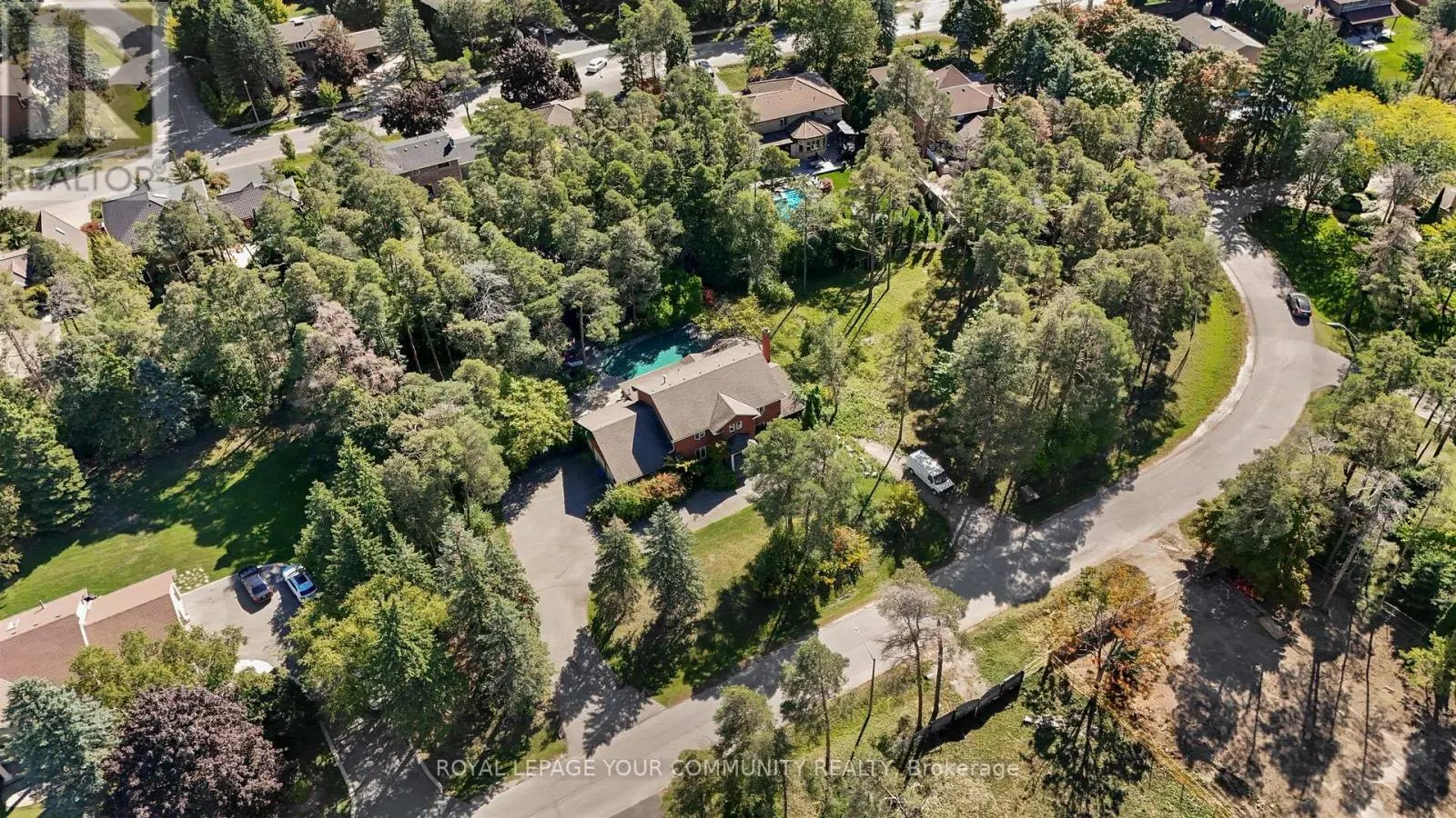 52 BEAUFORT HILLS ROAD