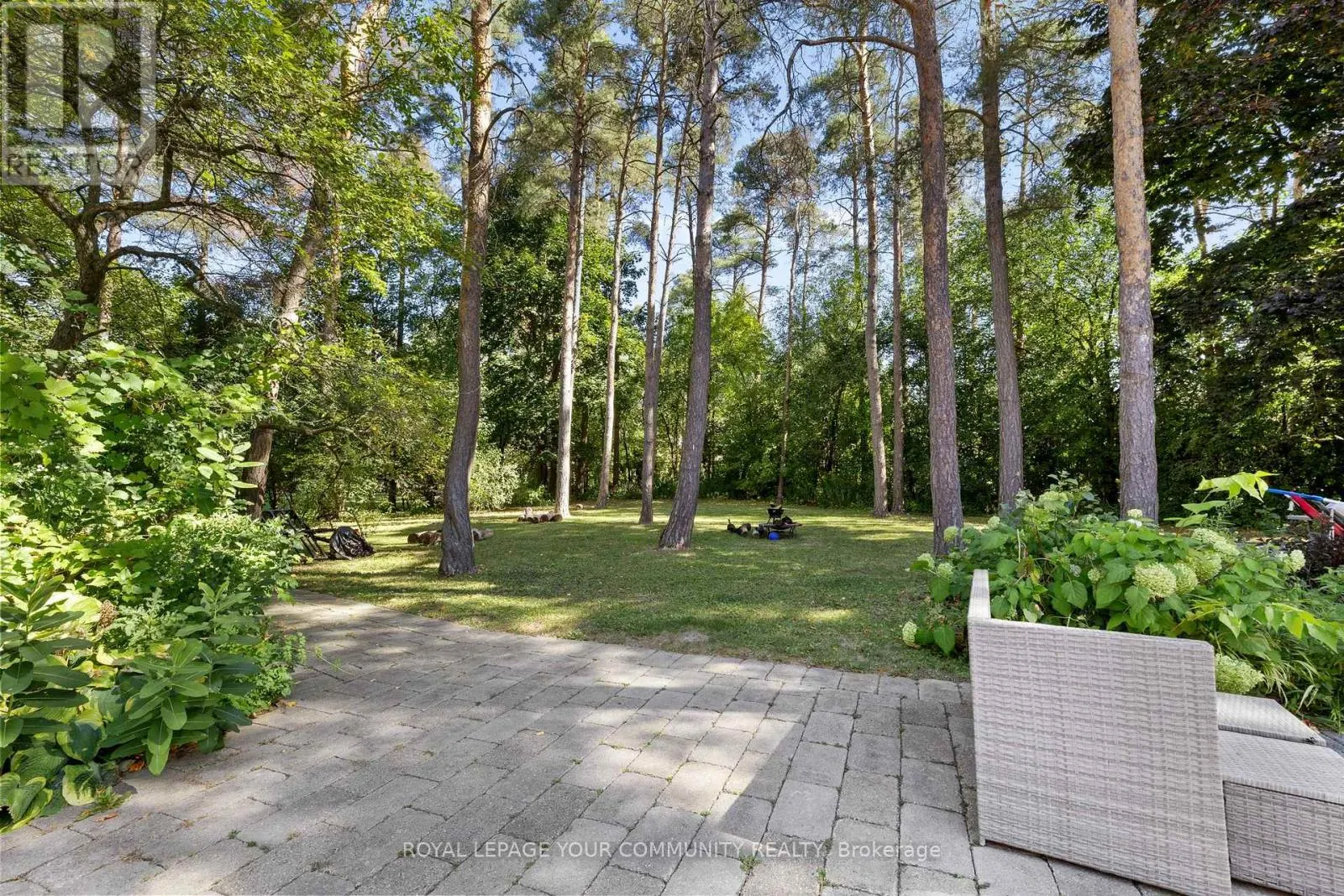 52 BEAUFORT HILLS ROAD