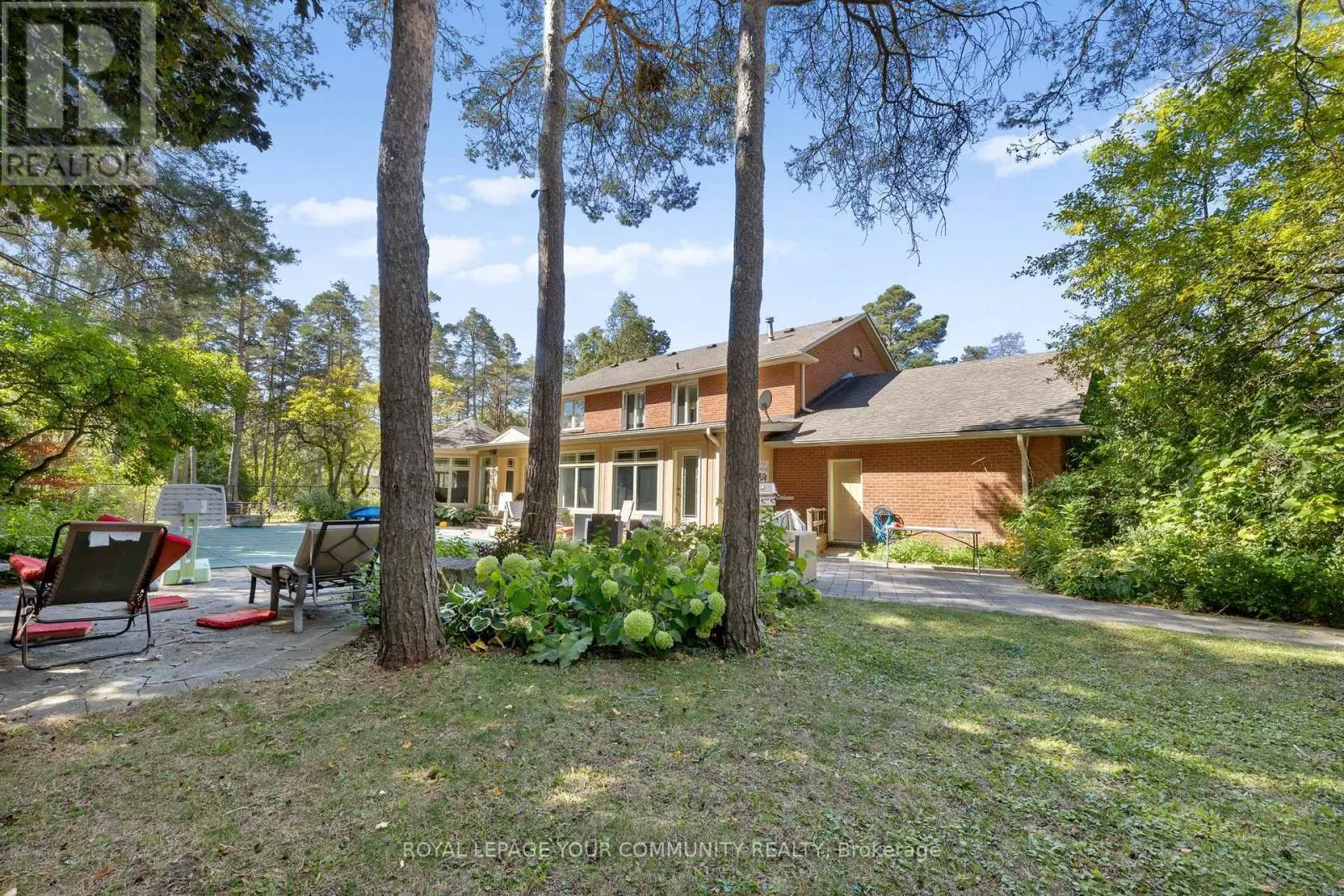 52 BEAUFORT HILLS ROAD