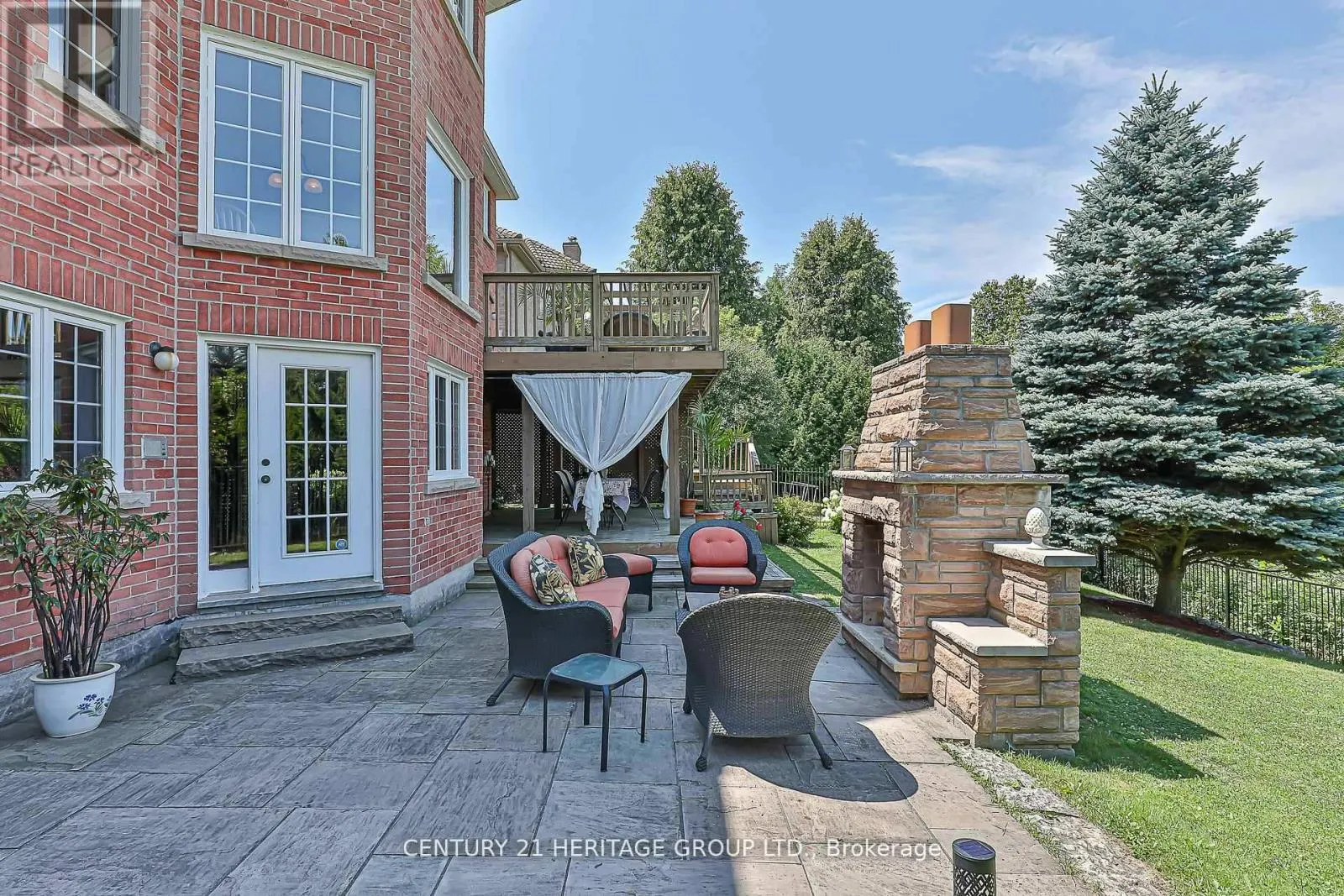152 CRANBERRY LANE