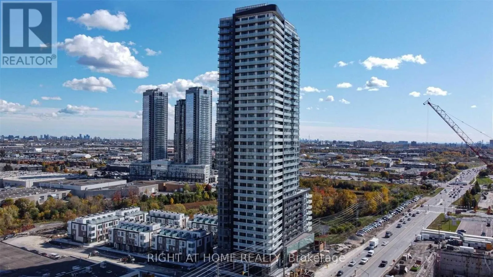 2115 - 7895 JANE STREET