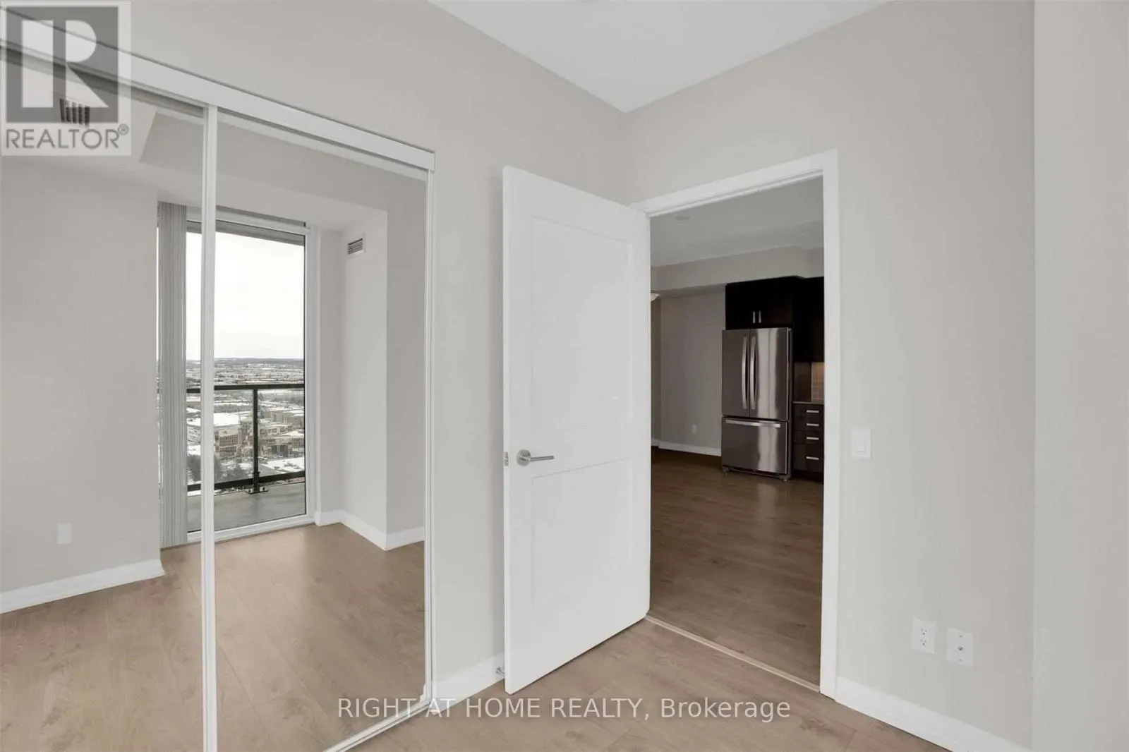 2115 - 7895 JANE STREET