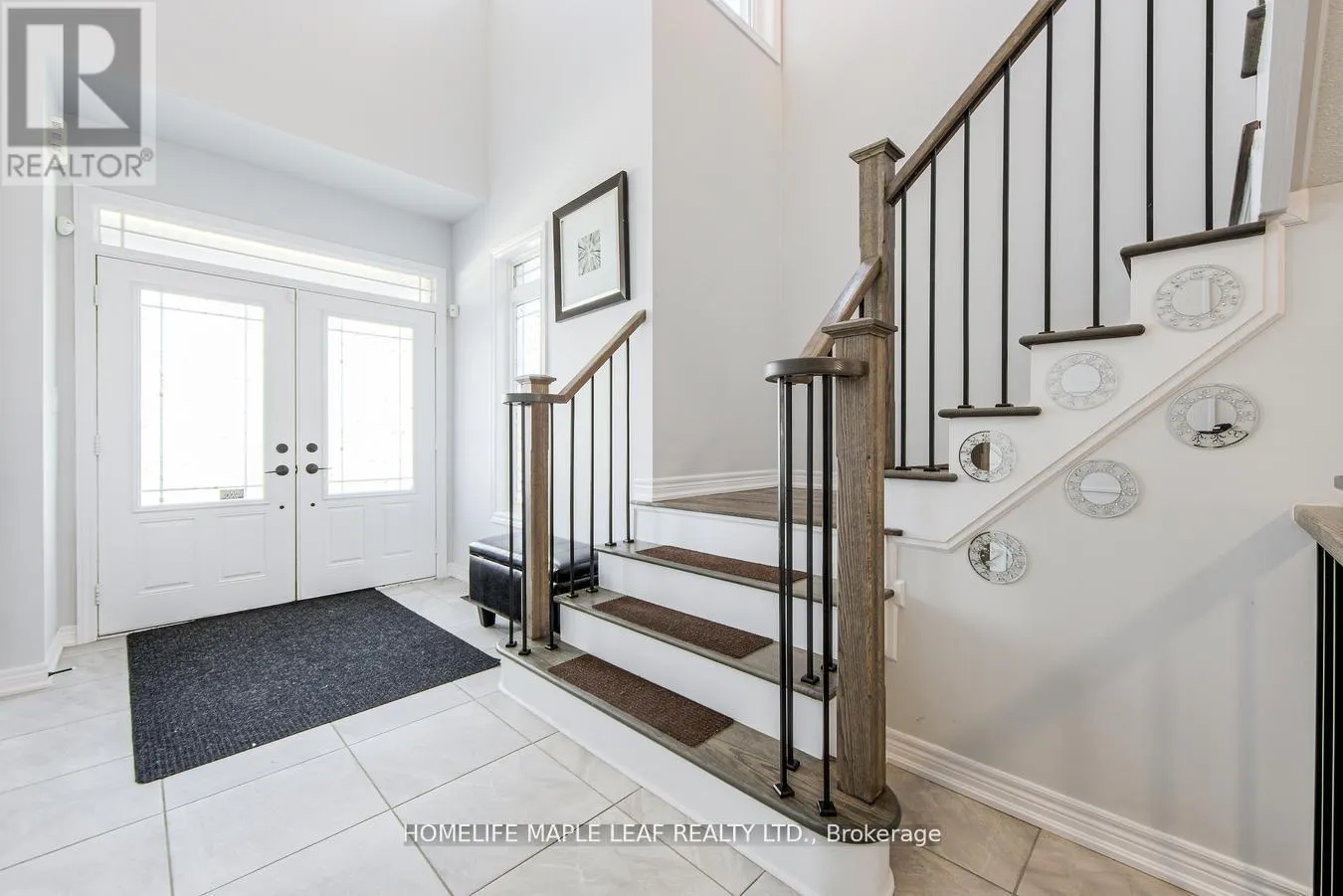 118 LORNE THOMAS PLACE