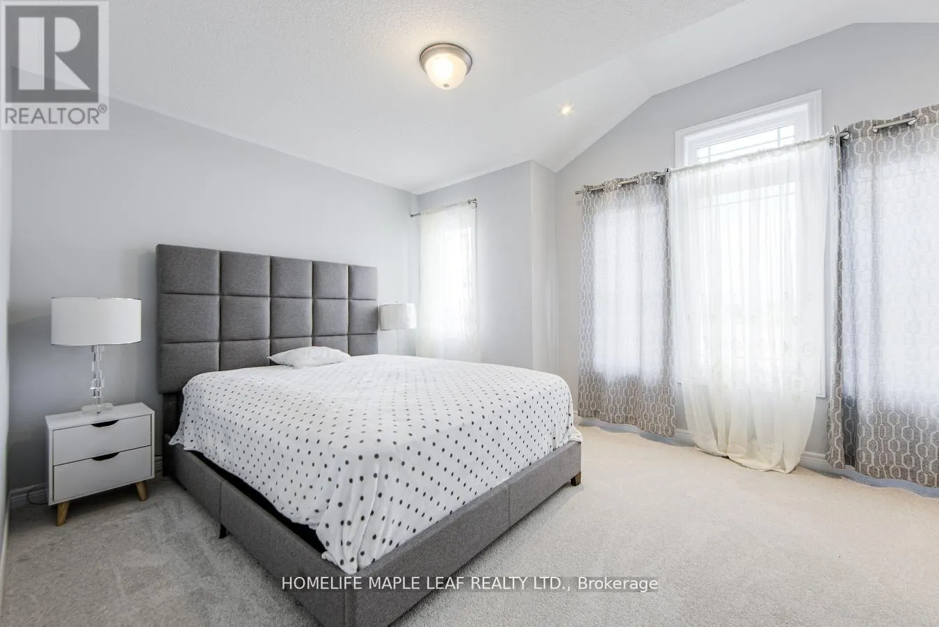 118 LORNE THOMAS PLACE