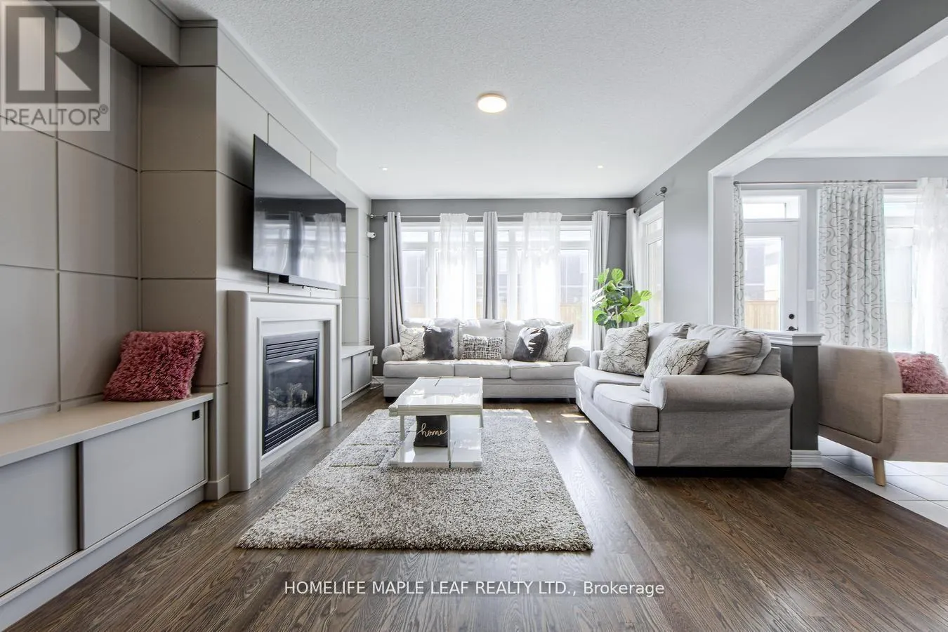 118 LORNE THOMAS PLACE