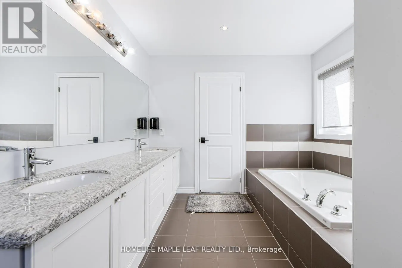 118 LORNE THOMAS PLACE