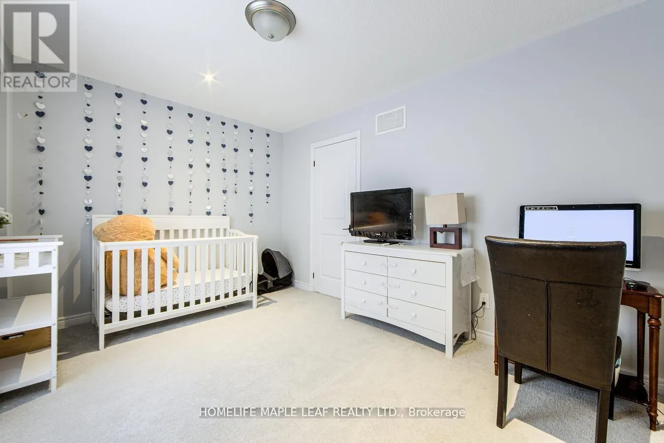 118 LORNE THOMAS PLACE