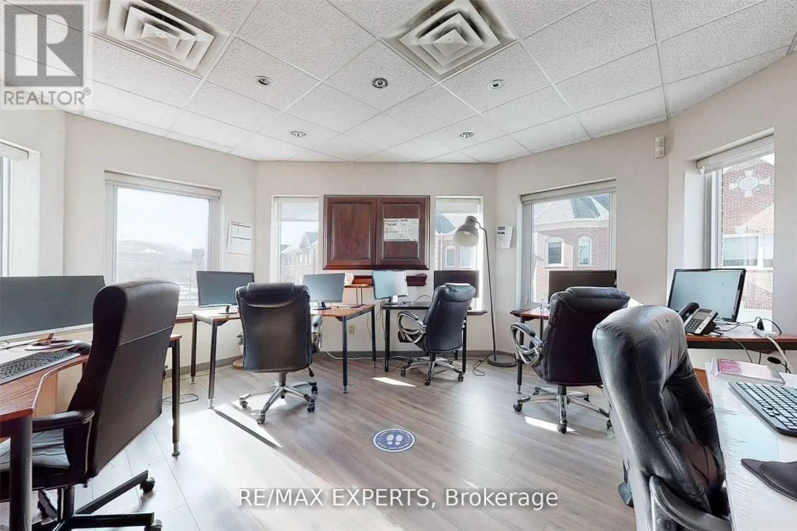 18 (1ST & 2ND FLOOR) - 30 WERTHEIM COURT