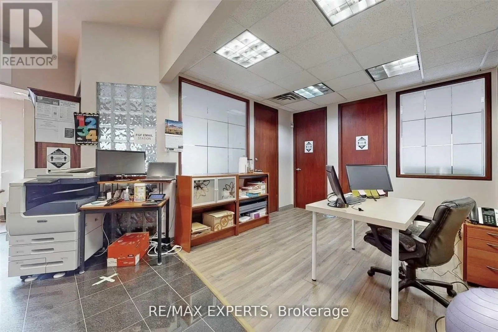 18 (1ST & 2ND FLOOR) - 30 WERTHEIM COURT