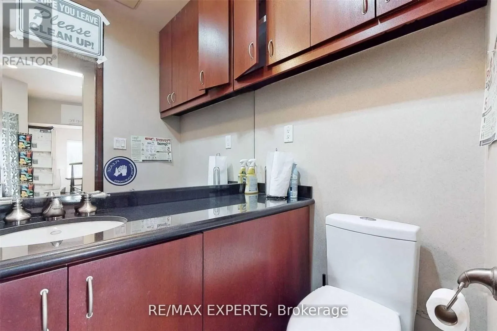 18 (1ST & 2ND FLOOR) - 30 WERTHEIM COURT
