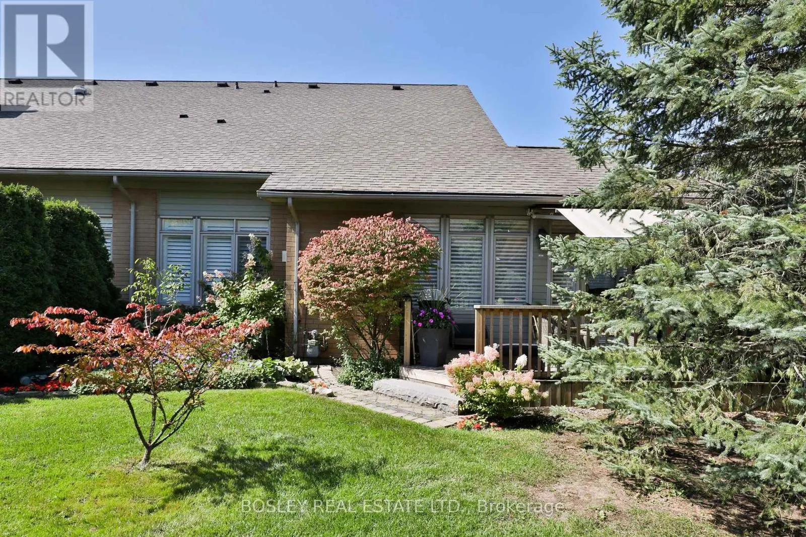 34 JOHNSON LINKS WAY