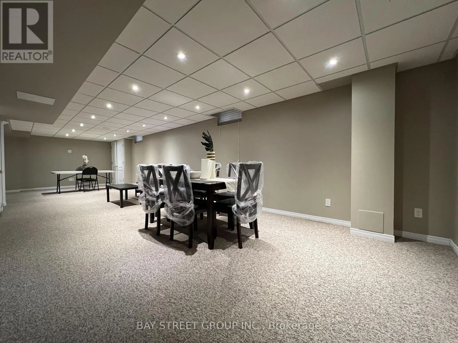 BSMT - 52 LORING CRES