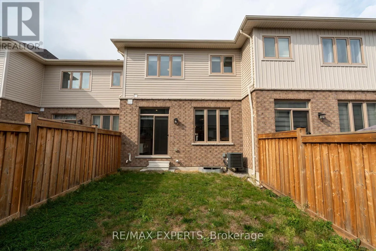 78 CLIFFORD CRESCENT