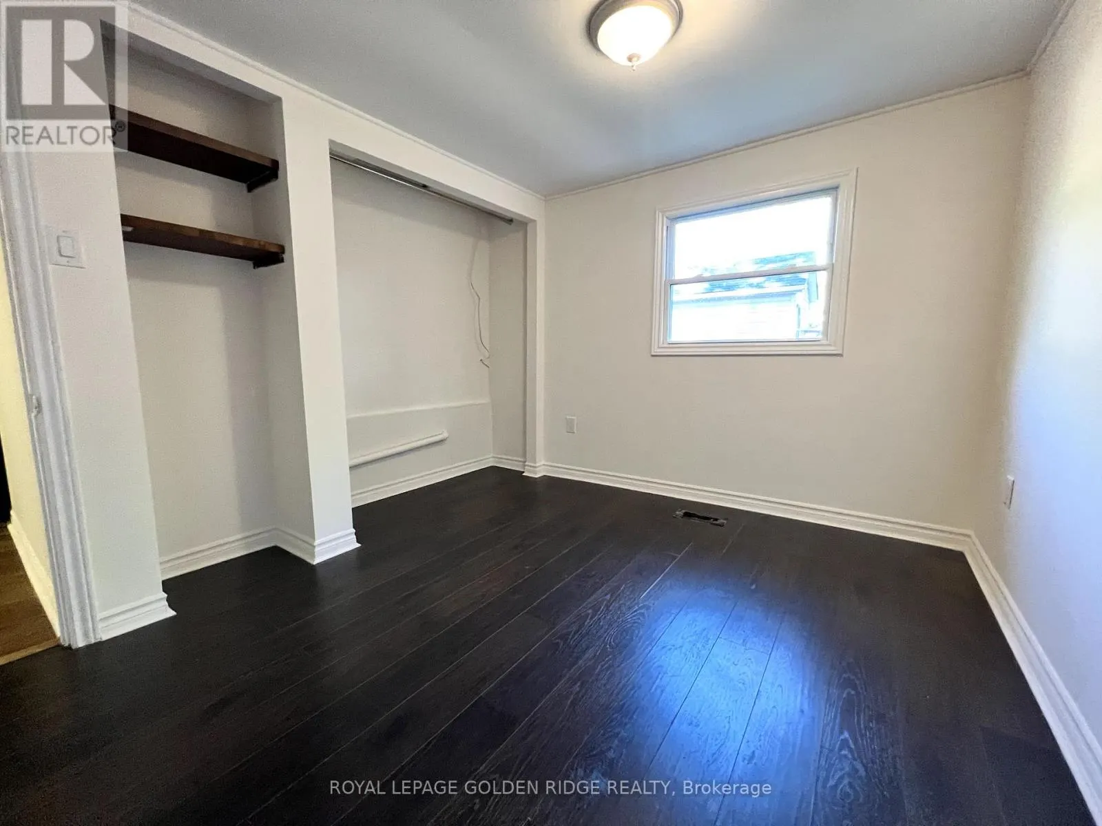 367 HOLLYWOOD DRIVE N