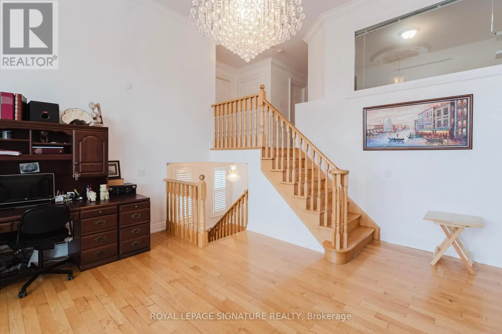 49 CARNOUSTIE CRESCENT