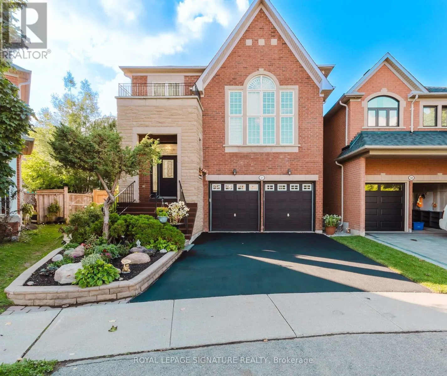 49 CARNOUSTIE CRESCENT