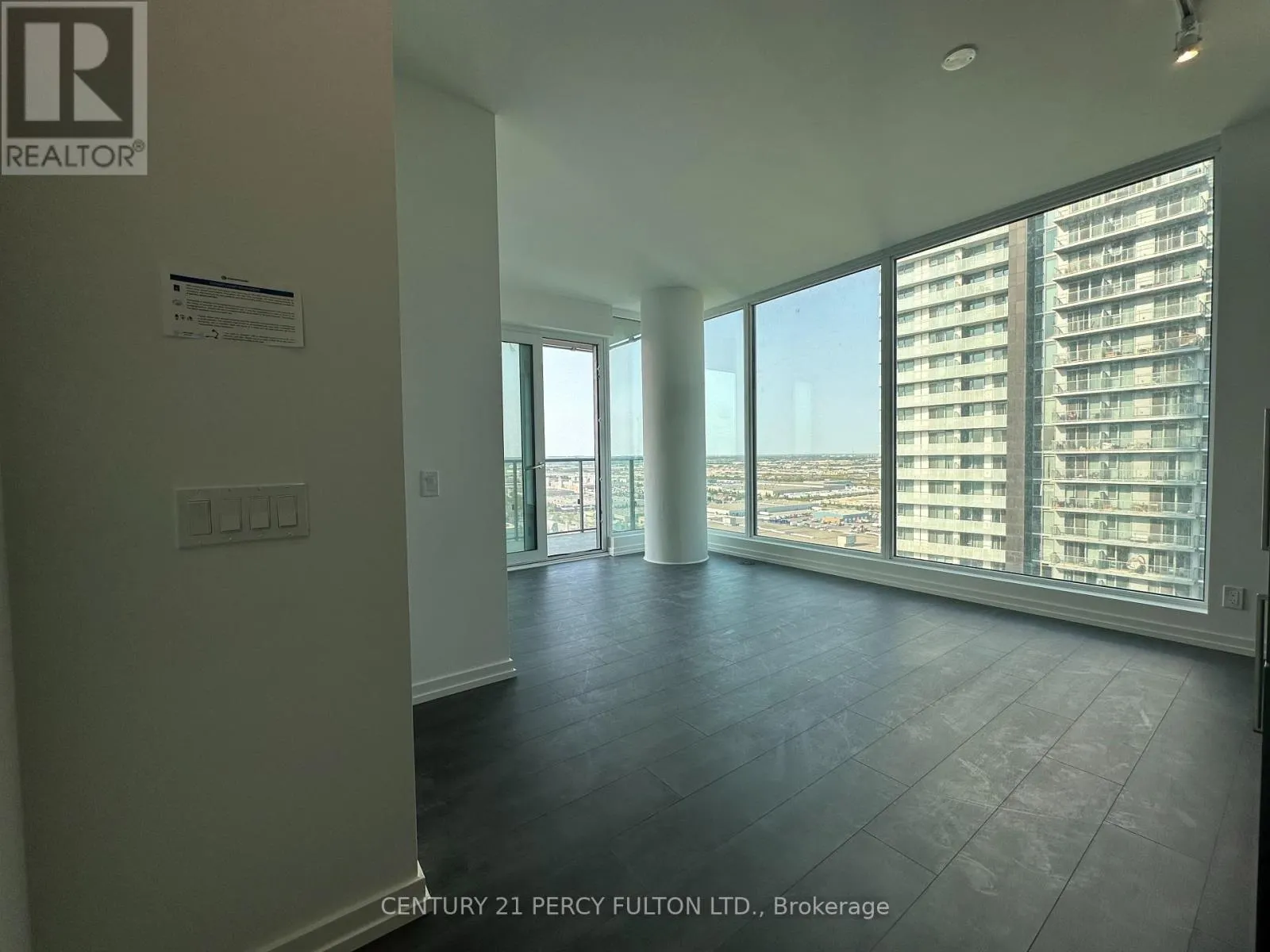 2709 - 7890 JANE STREET