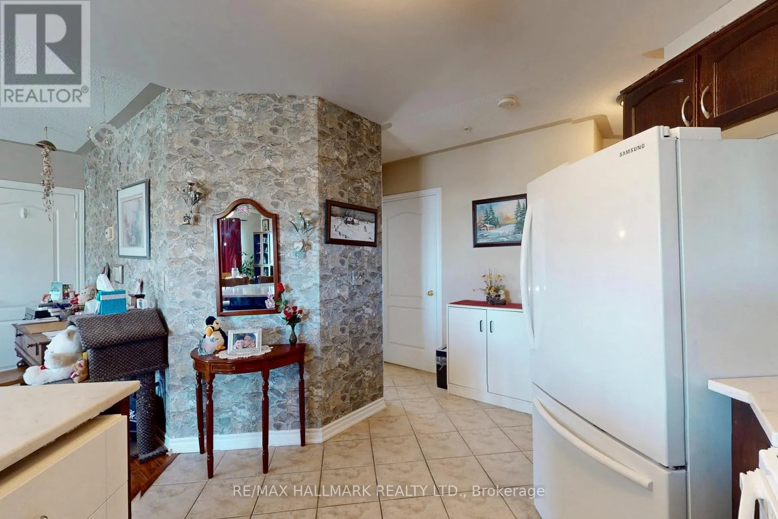 112 SIMCOE ROAD