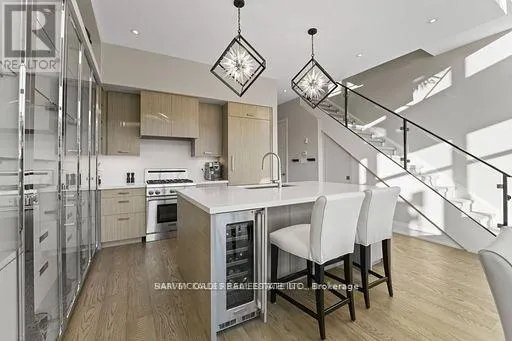 3772 MANGUSTA COURT