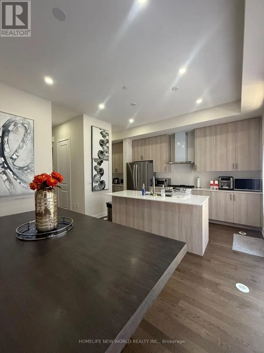5 INGERSOLL LANE