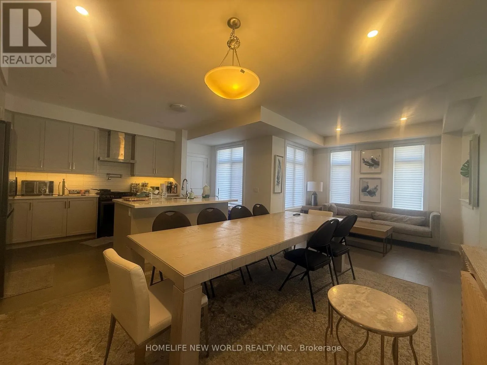 97 GUARDHOUSE CRESCENT