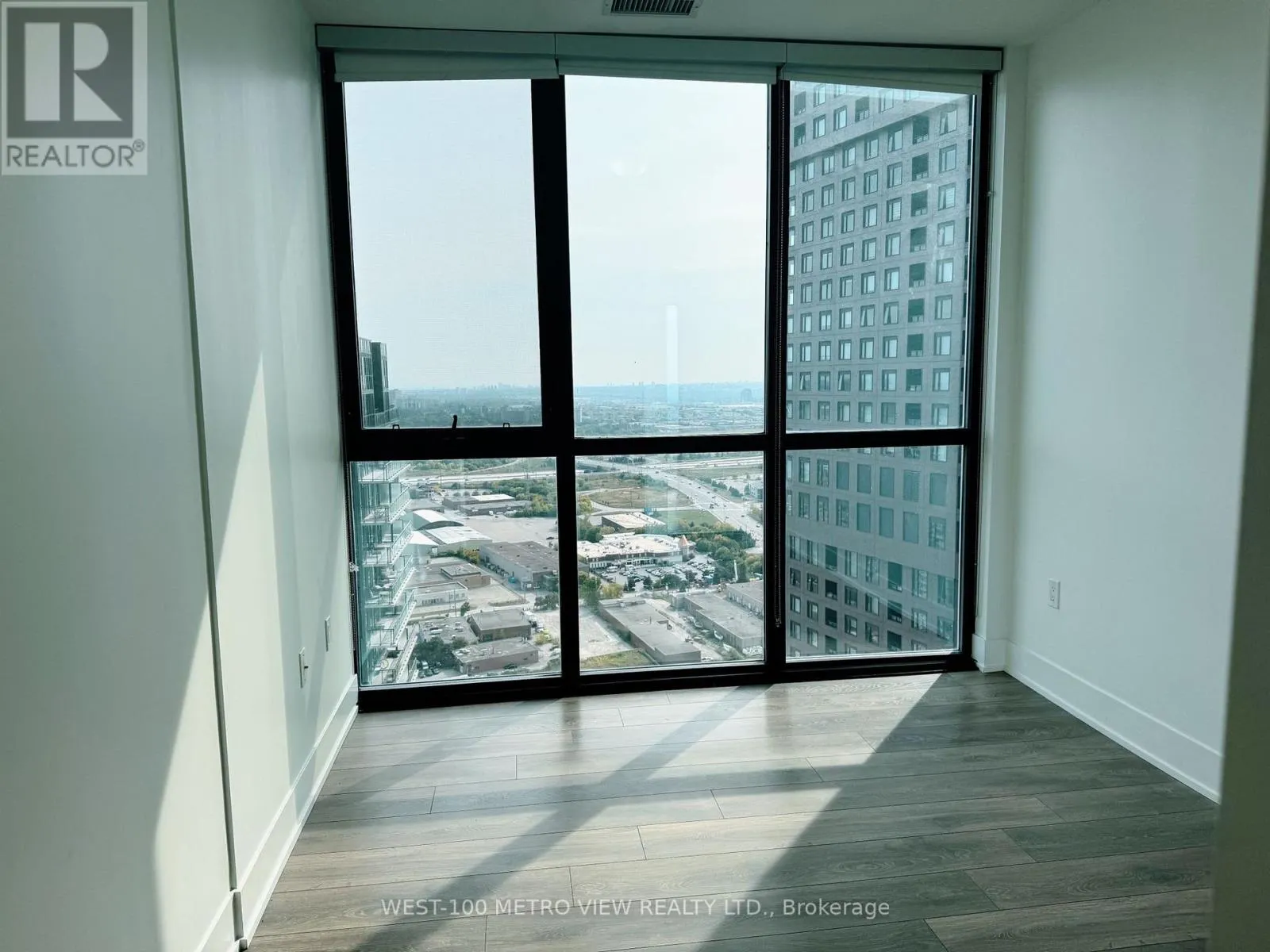 3702 - 2916 HIGHWAY 7